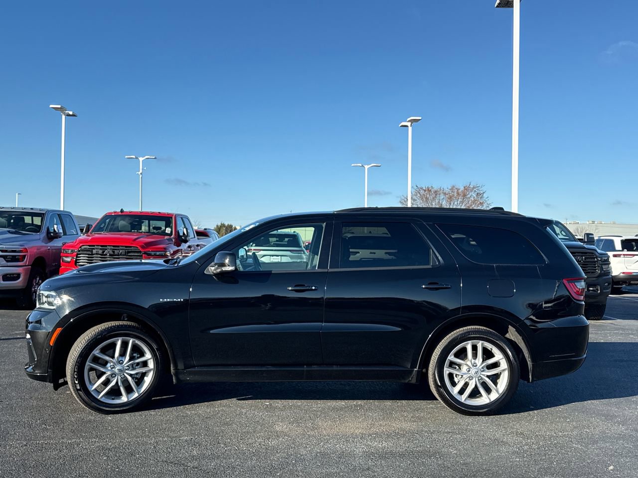 Used 2025 Dodge Durango R/T image 6