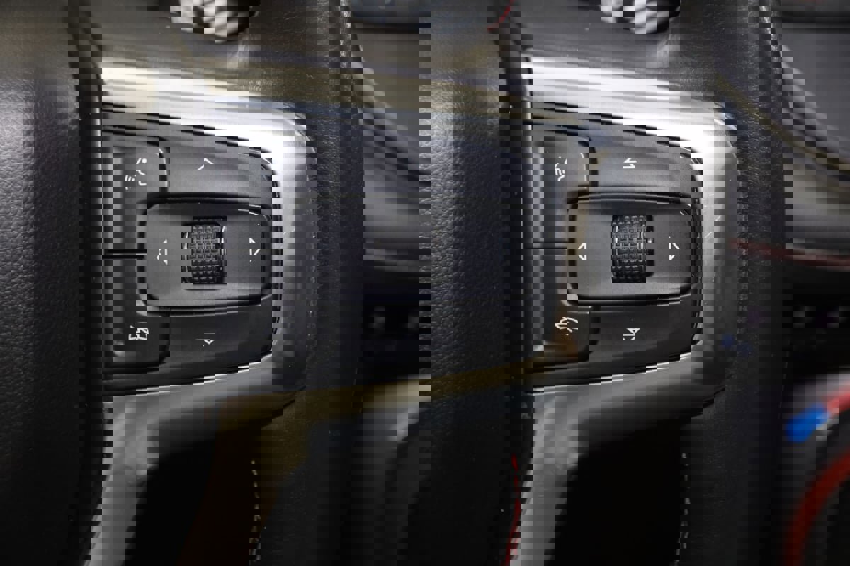 Used 2020 Chevrolet Blazer RS AWD/4WD image 39