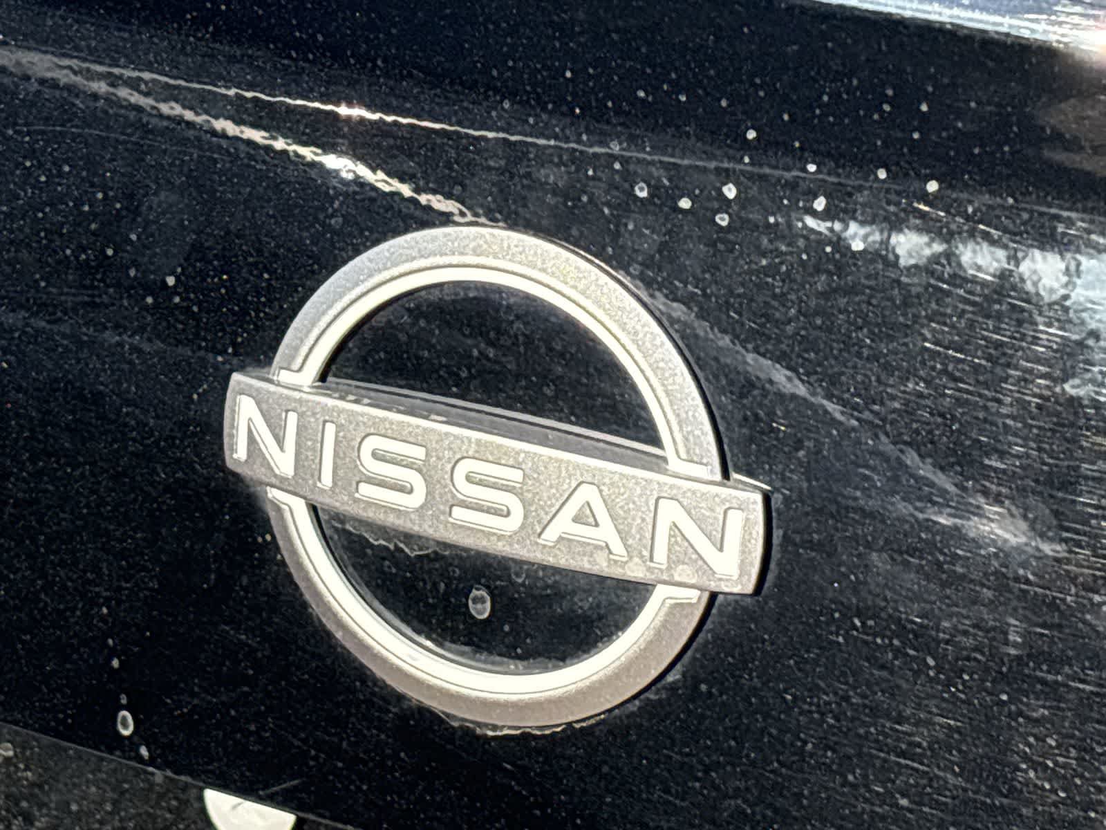 Used 2025 Nissan Versa S FWD image 11