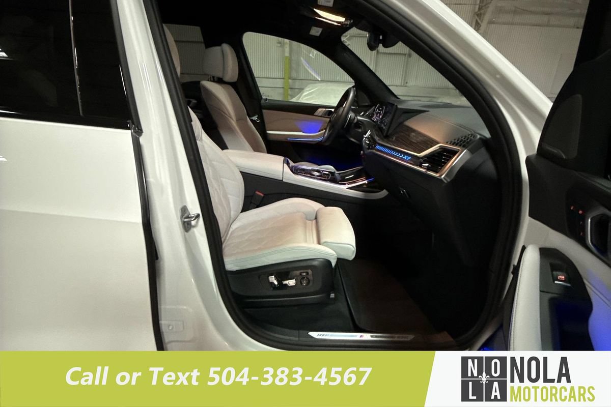 Used 2026 BMW X7 xDrive40i w/ Executive Package AWD/4WD image 32