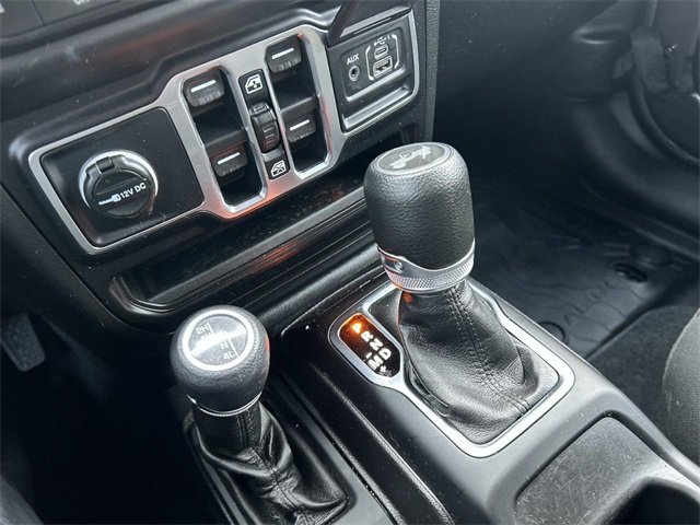 Used 2021 Jeep Wrangler Unlimited Sport image 33