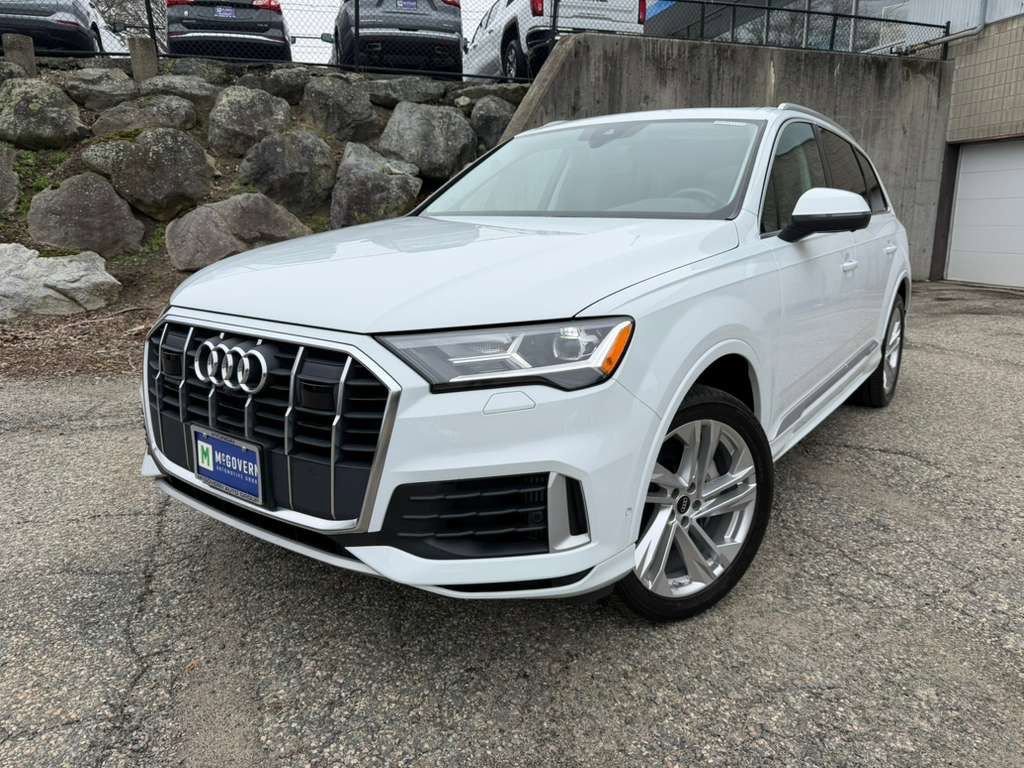Used 2022 Audi Q7 3.0T Premium Plus w/ Premium Plus Package AWD/4WD image 1