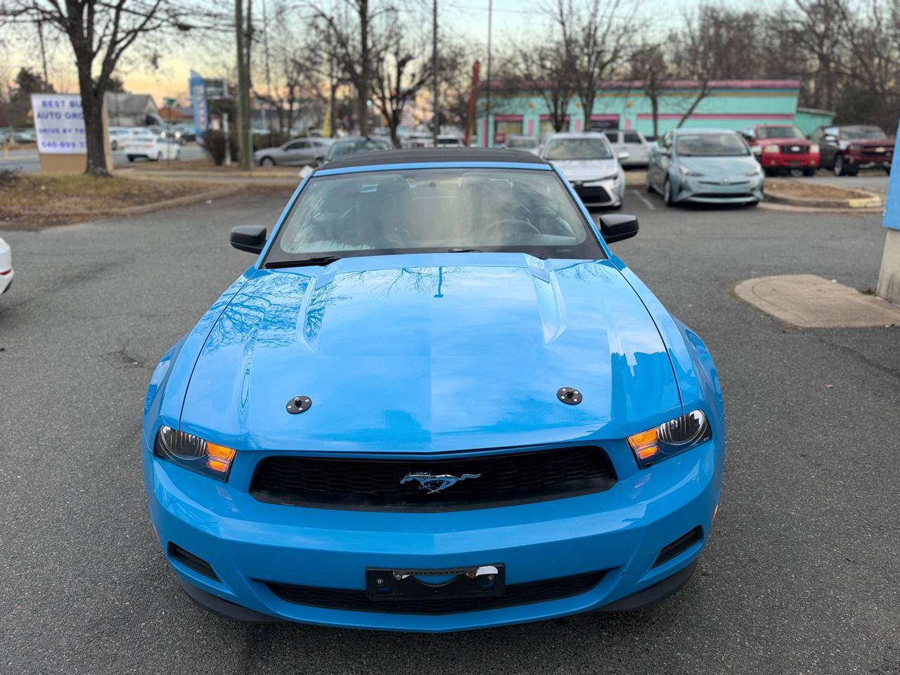 Used 2012 Ford Mustang V6 Convertible RWD image 11