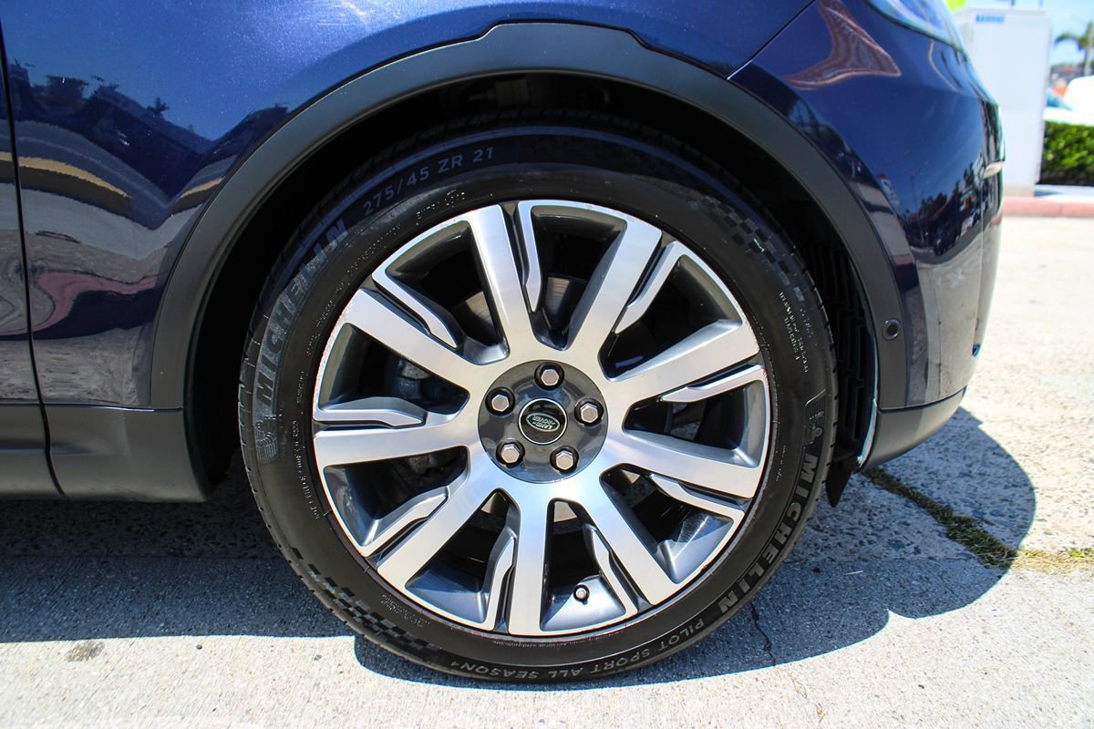 Used 2019 Land Rover Discovery HSE image 46