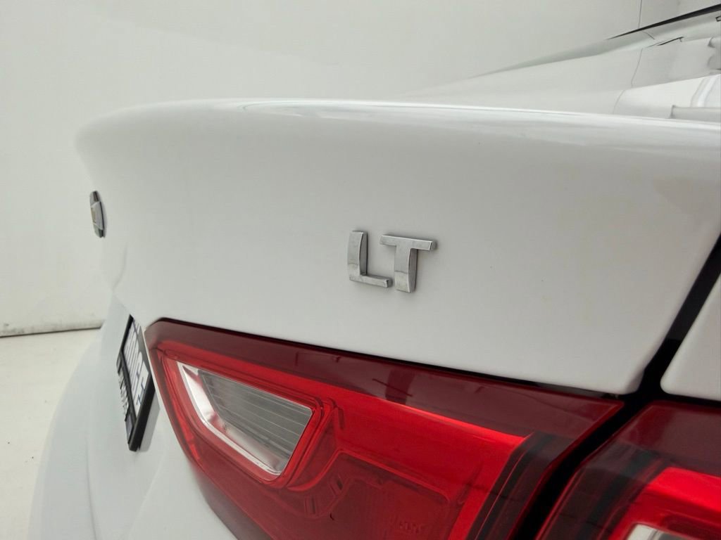 Used 2024 Chevrolet Malibu LT FWD image 18