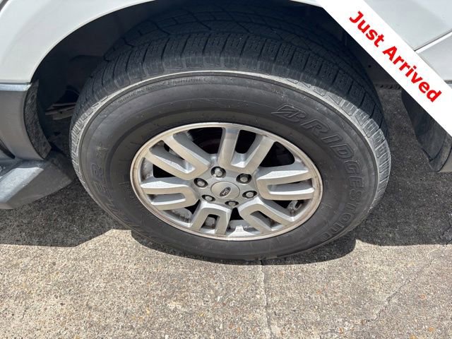 Used 2007 Ford Expedition XLT RWD image 17
