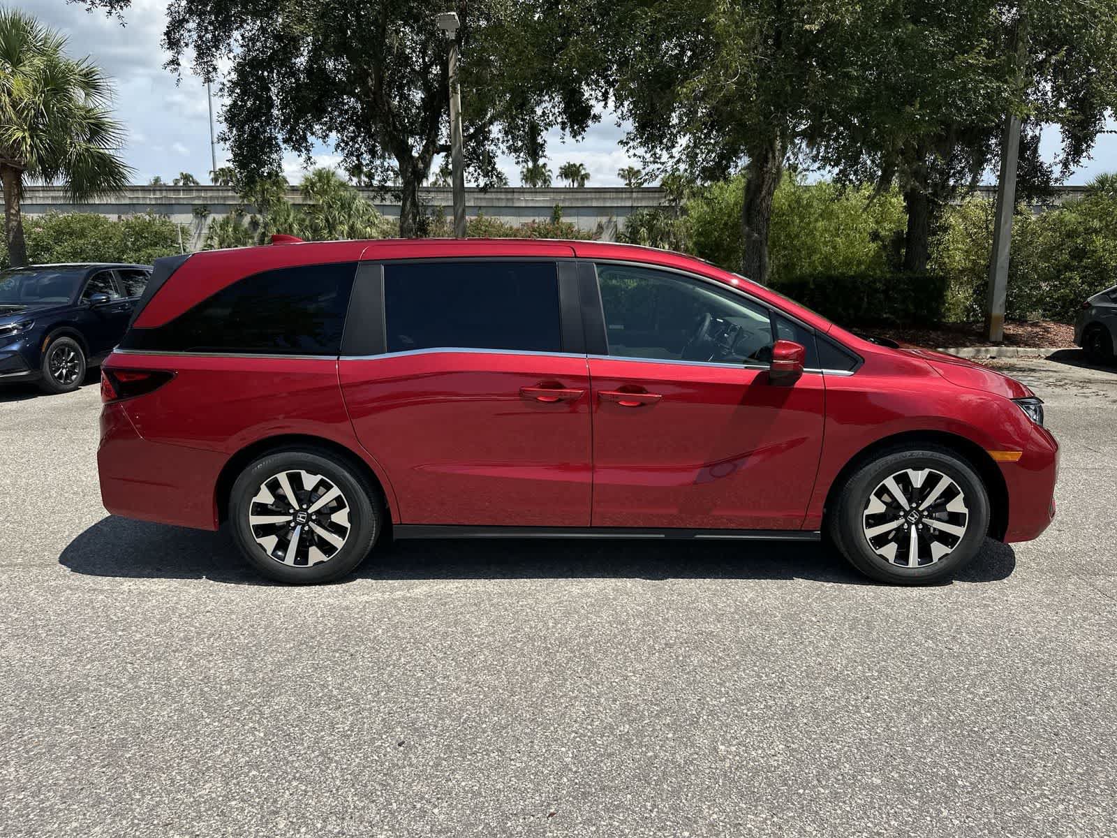 New 2027 Honda Odyssey EX-L image 7