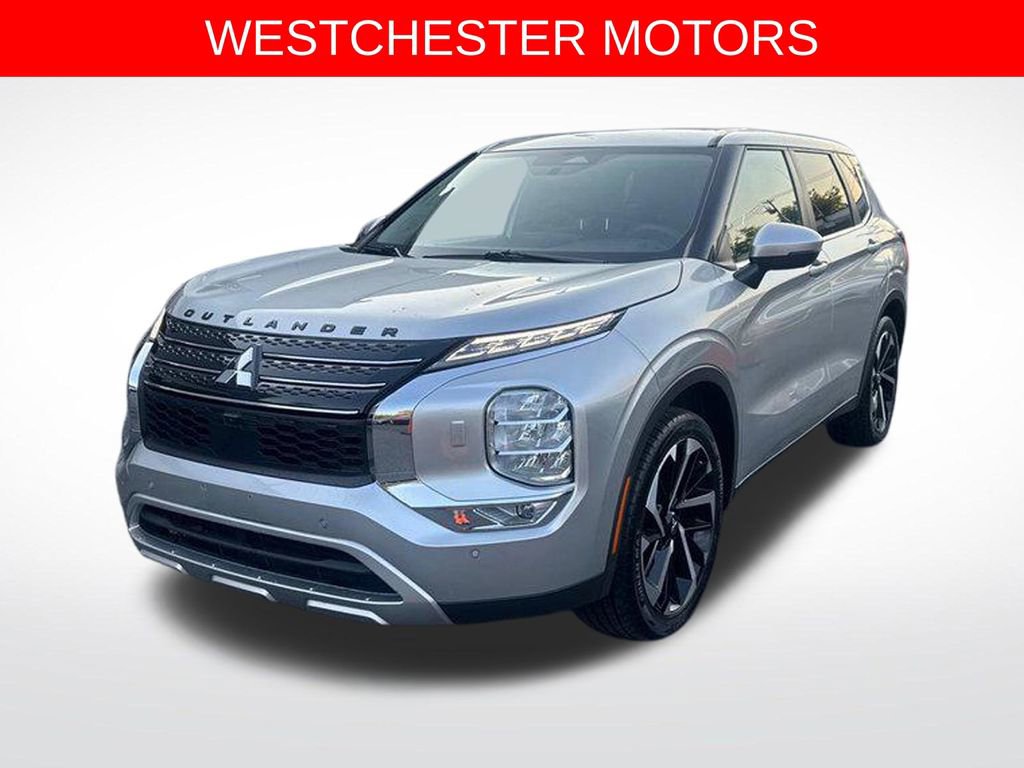 Used 2022 Mitsubishi Outlander SE