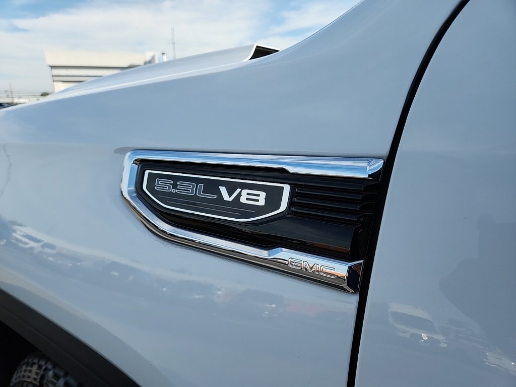 Used 2019 GMC Sierra 1500 SLT w/ SLT Premium Plus Package AWD/4WD image 10