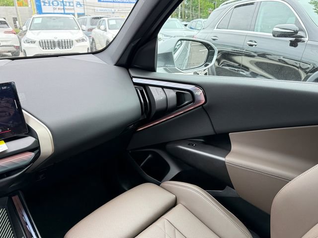 Certified 2025 BMW X3 xDrive30 w/ Convenience Package AWD/4WD image 16