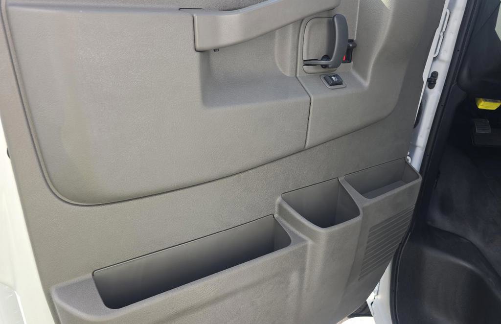 Used 2024 GMC Savana 2500 w/ Driver Convenience Package image 11