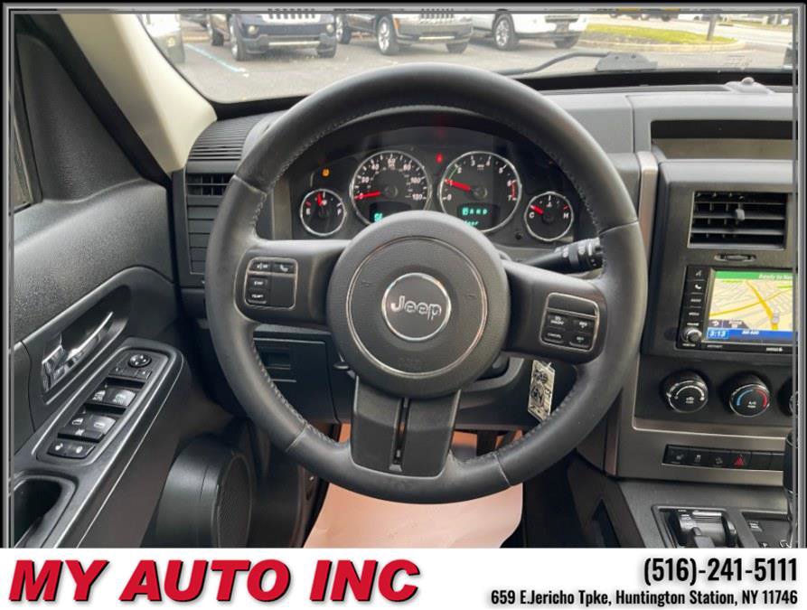 Used 2012 Jeep Liberty Sport image 12
