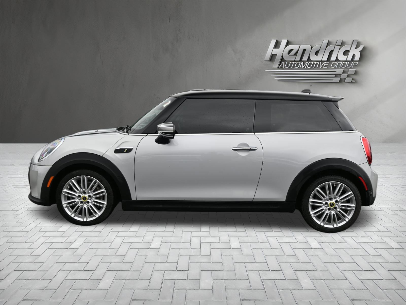 Used 2023 MINI Cooper SE image 10