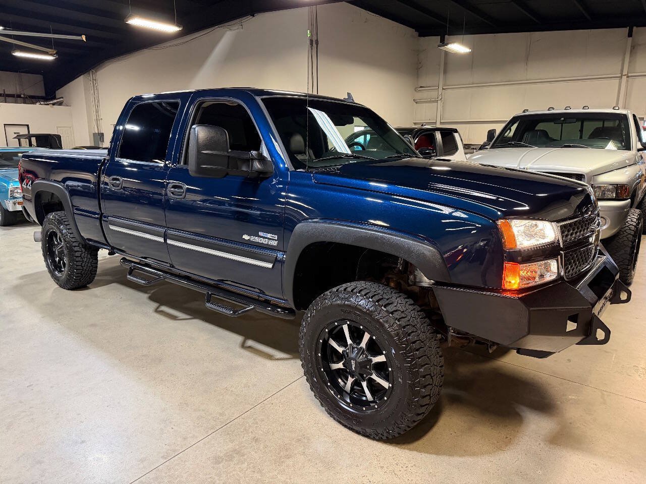 Used 2006 Chevrolet Silverado 2500 LT w/ Heavy-Duty Power Package AWD/4WD image 22