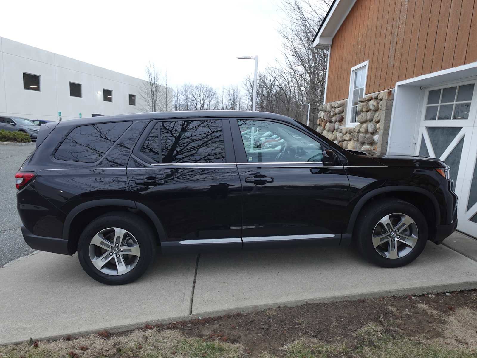 Certified 2023 Honda Pilot EX-L image 8