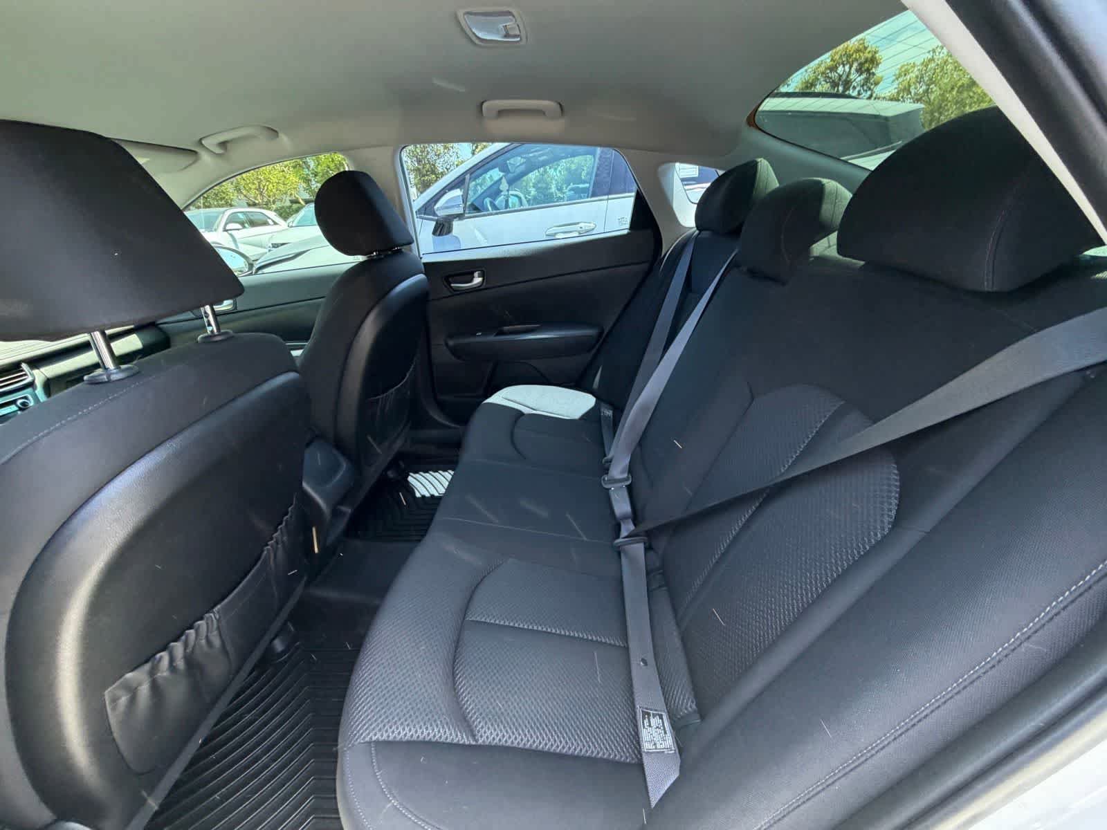 Used 2018 Kia Optima LX FWD image 5