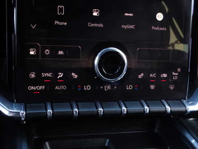 Used 2024 GMC Acadia Elevation w/ Black Edition image 31