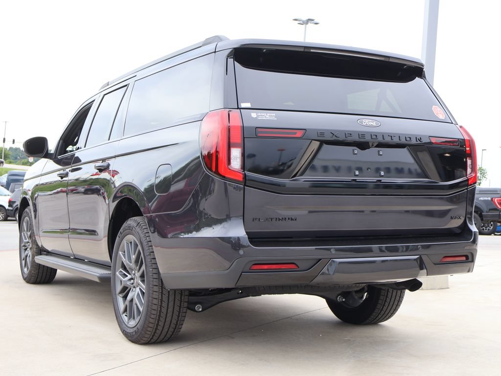 New 2026 Ford Expedition Max Platinum w/ Stealth Appearance Package AWD/4WD image 3