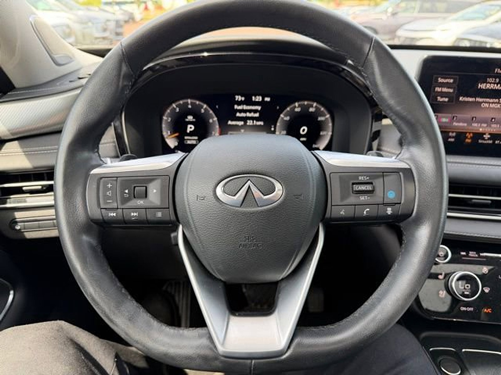 Certified 2023 INFINITI QX60 Luxe w/ Performance Audio Package AWD/4WD image 15