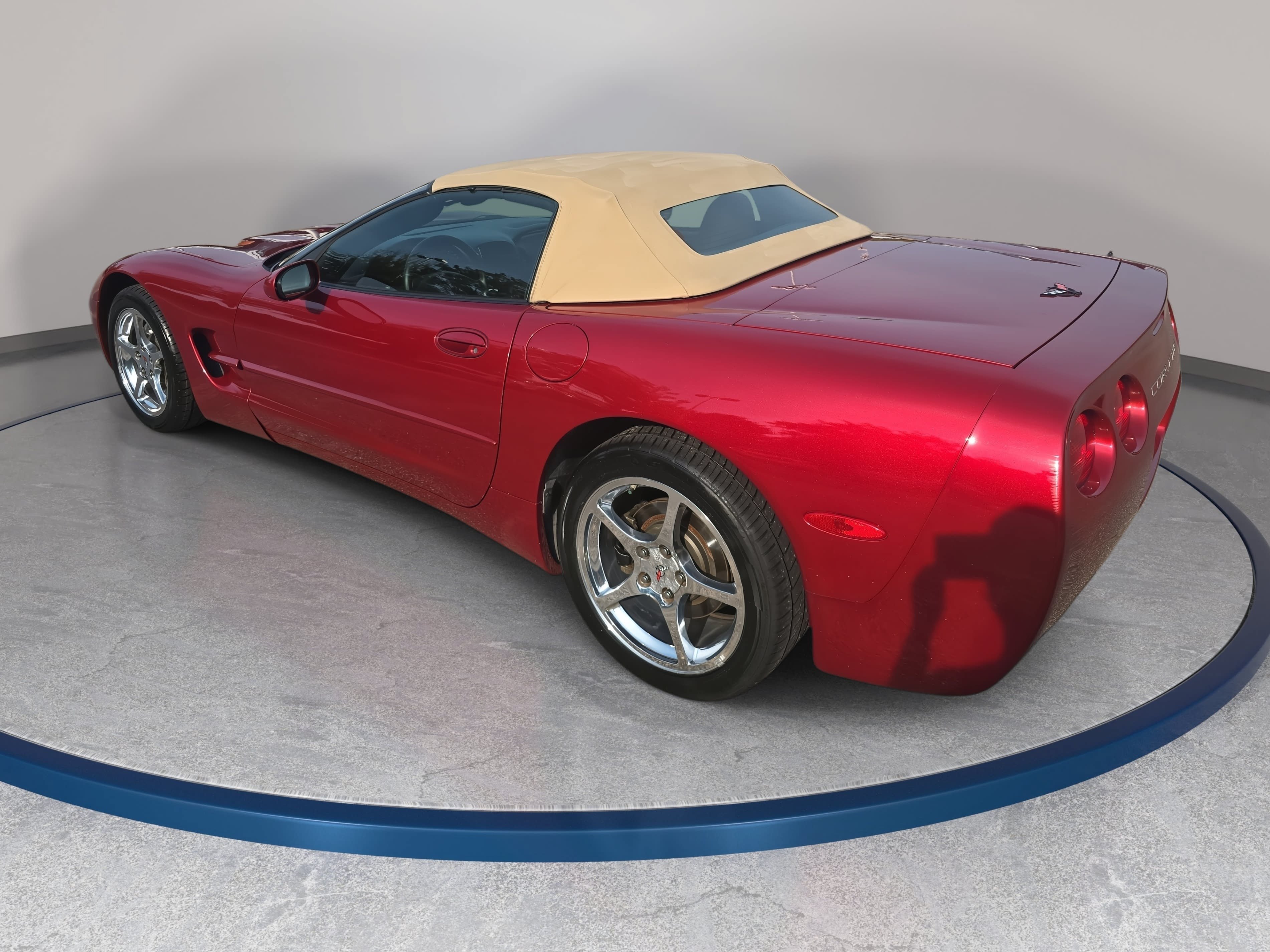 Used 2004 Chevrolet Corvette Convertible w/ Preferred Equipment Group RWD image 7