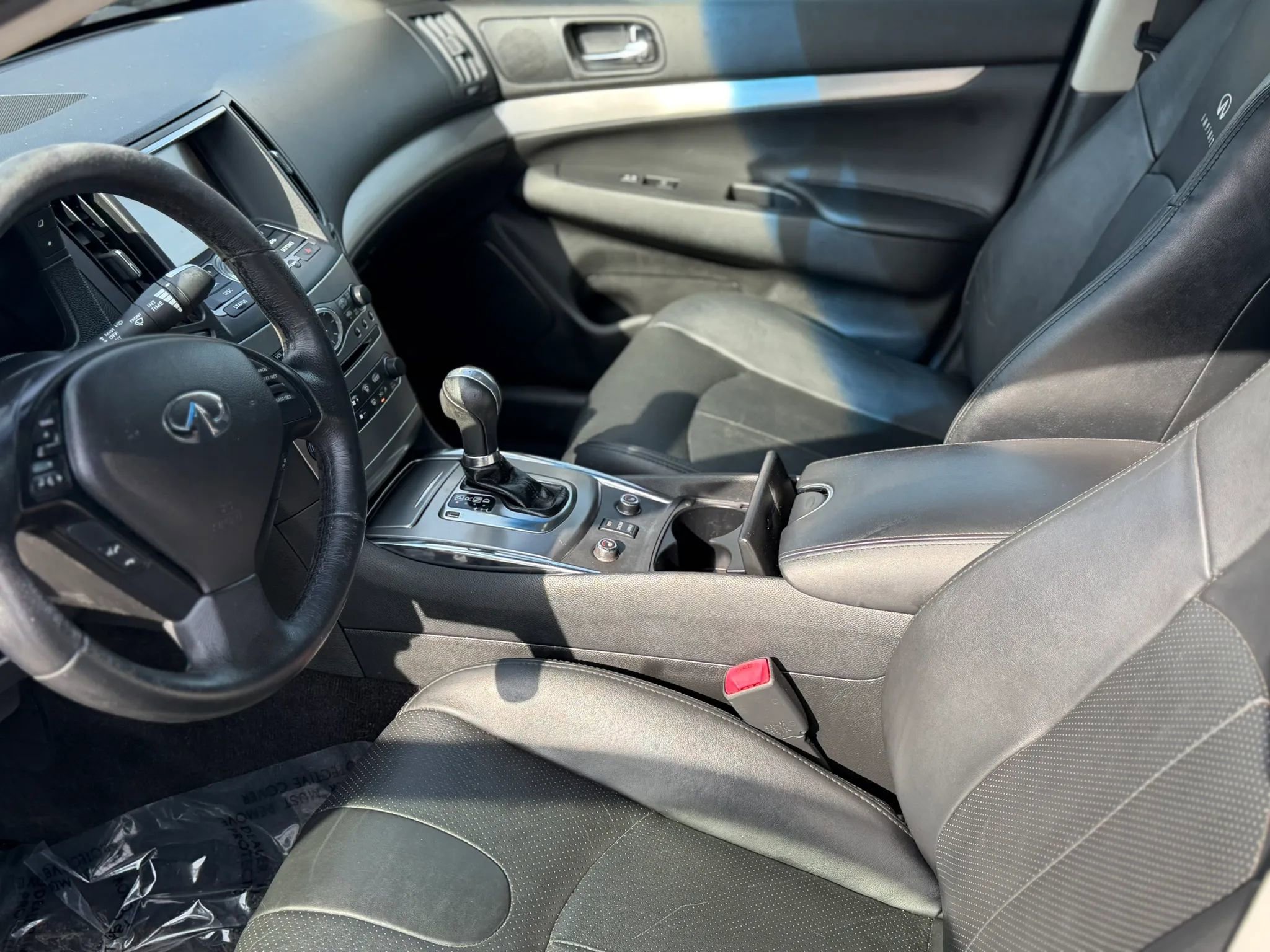 Used 2013 INFINITI G37 x Sedan w/ Premium Pkg image 37