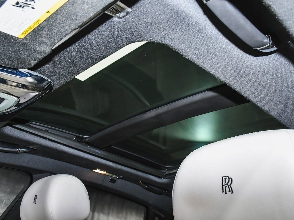 Used 2018 Rolls-Royce Ghost image 47