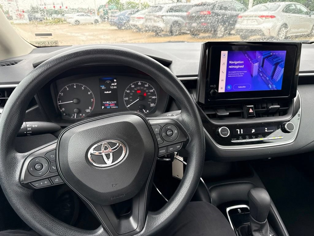 Used 2024 Toyota Corolla LE FWD image 18