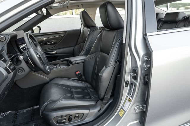 Used 2024 Lexus ES 350 Luxury image 11