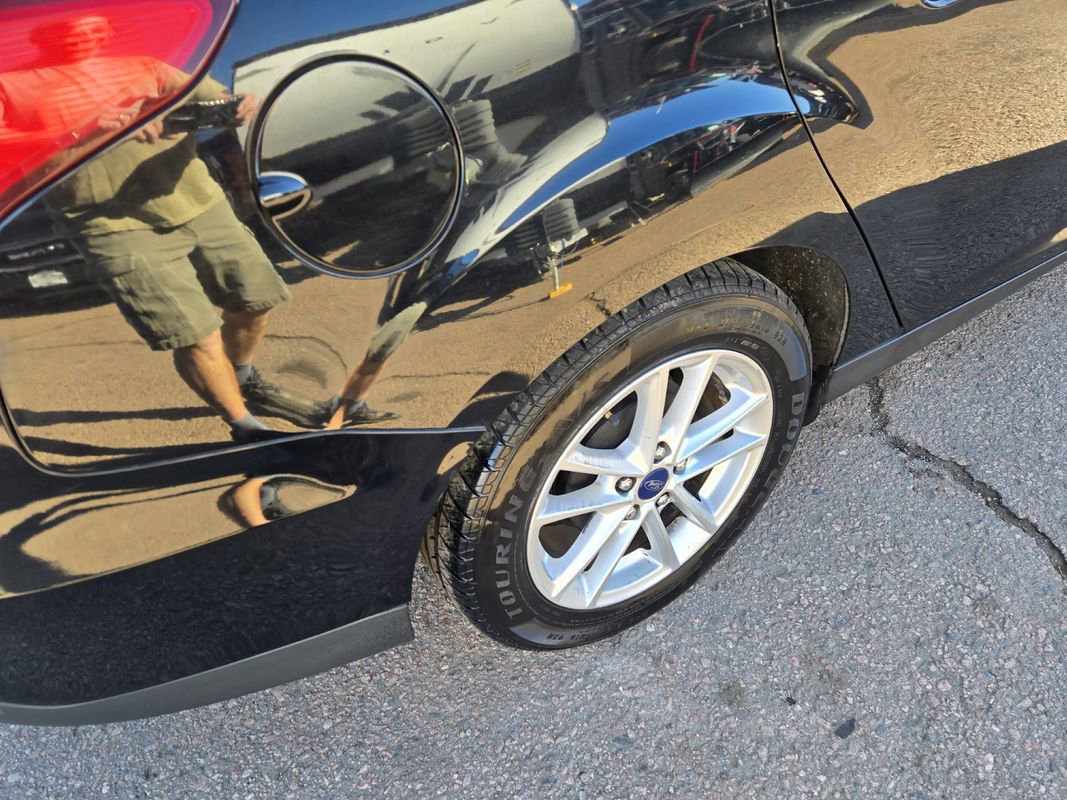 Used 2016 Ford Focus SE image 10