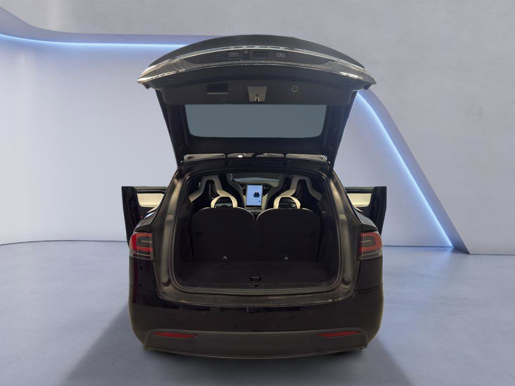 Used 2016 Tesla Model X P100D image 8