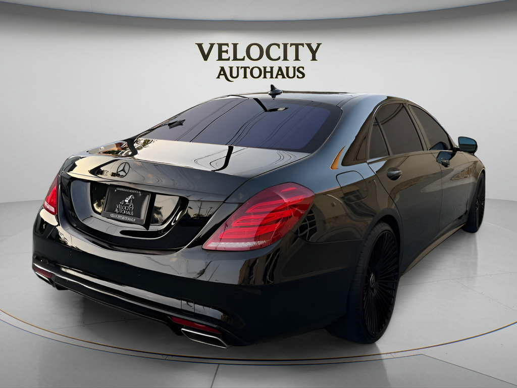 Used 2014 Mercedes-Benz S 550 Sedan image 4