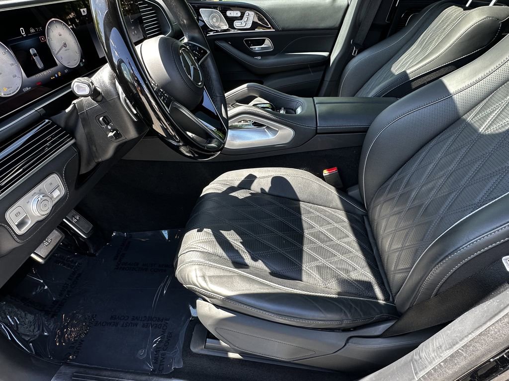 Certified 2024 Mercedes-Benz Maybach GLS 600 4MATIC image 10