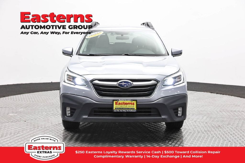 Used 2022 Subaru Outback Premium AWD/4WD image 3