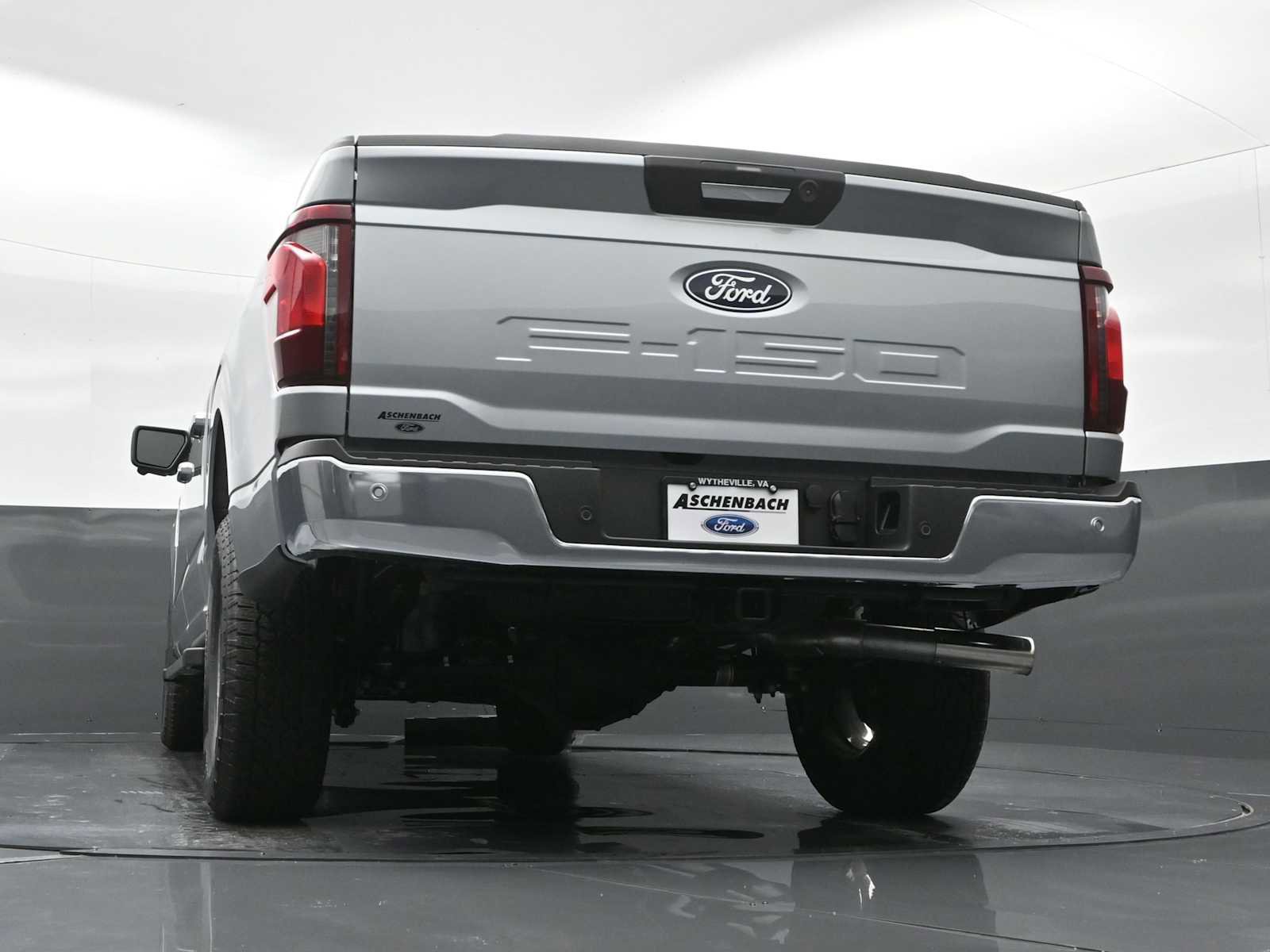 New 2024 Ford F150 XLT w/ Mobile Office Package image 23