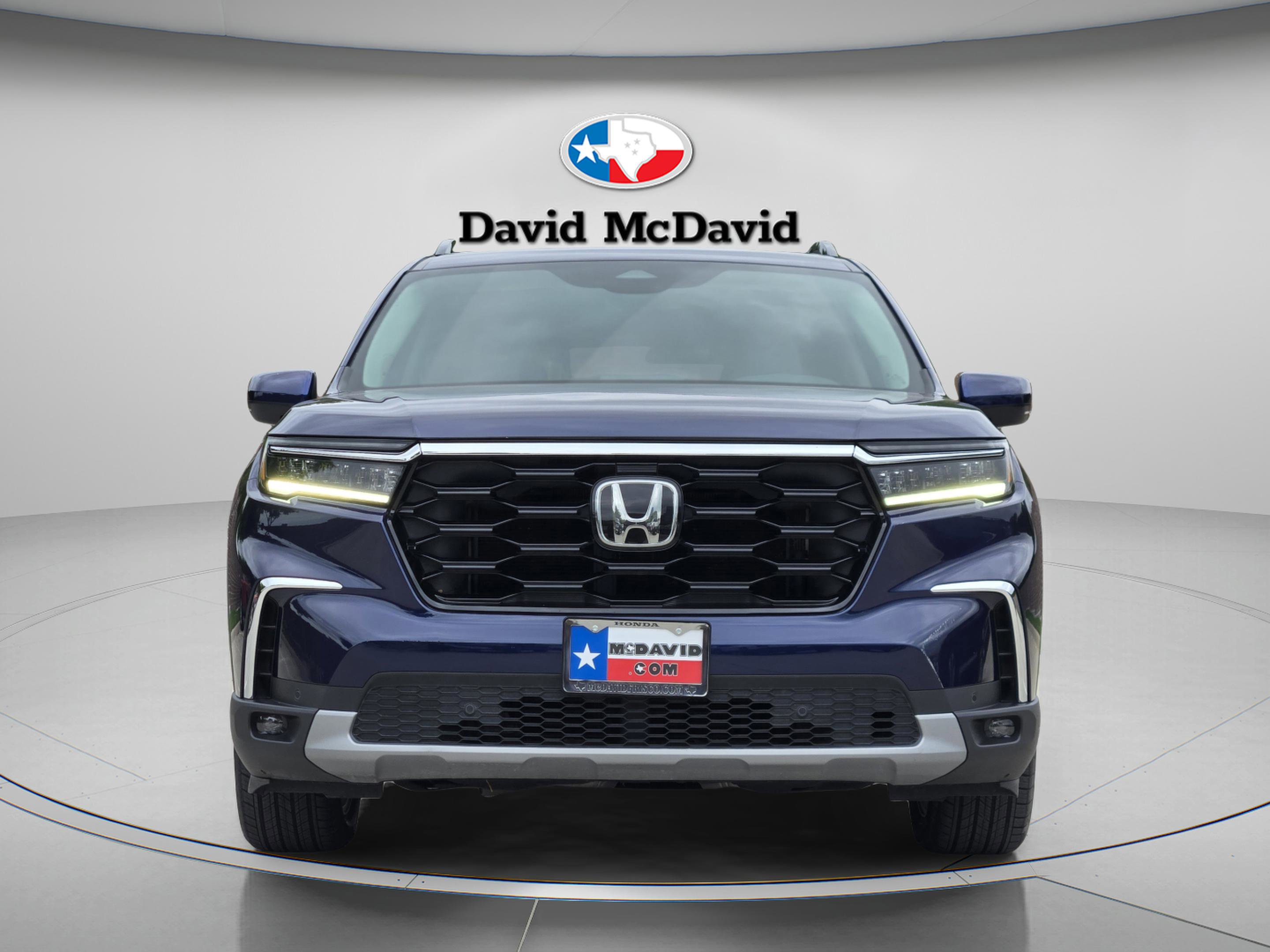 Certified 2024 Honda Pilot Touring image 8