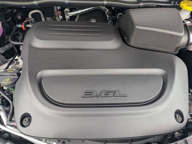 New 2026 Chrysler Pacifica Limited image 16