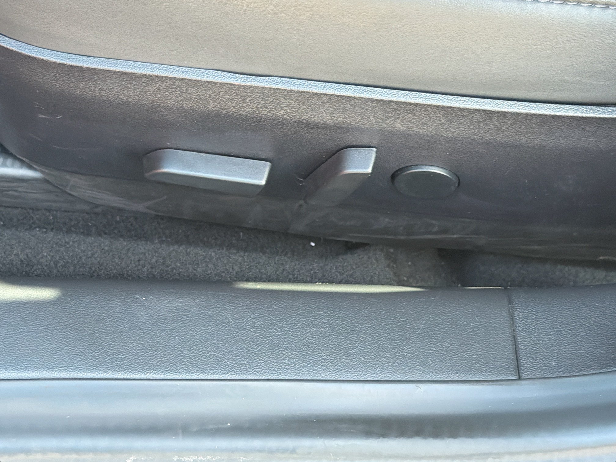 Used 2018 Tesla Model 3 Mid Range RWD image 23