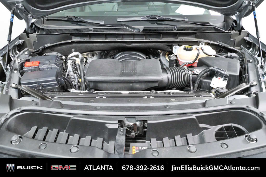 Used 2025 GMC Yukon Denali AWD/4WD image 32