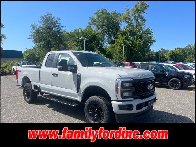 New 2026 Ford F250 XL w/ STX Appearance Package AWD/4WD image 1