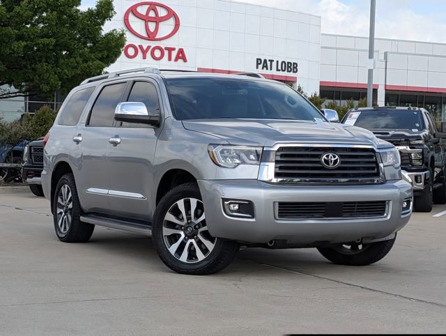 Used 2018 Toyota Sequoia Limited w/ Safety & Convenience Package image 2