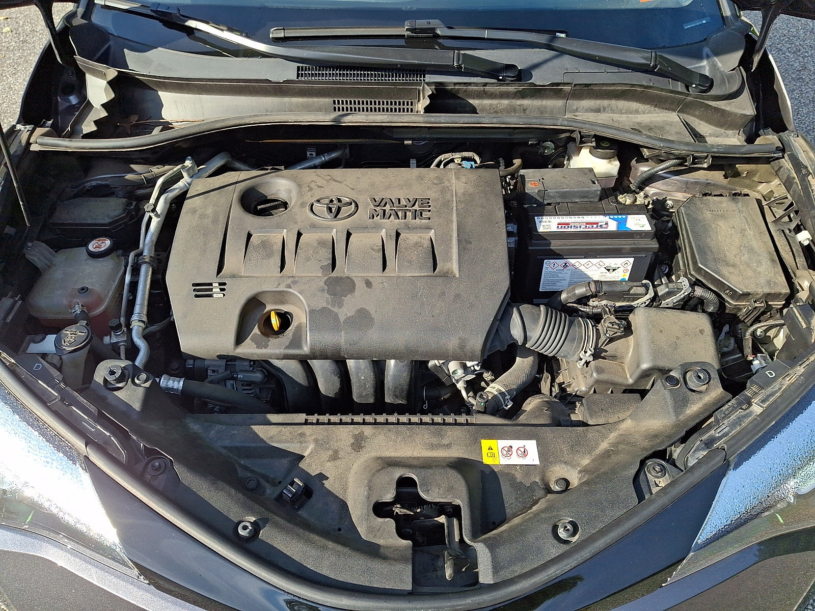 Certified 2021 Toyota C-HR LE FWD image 28