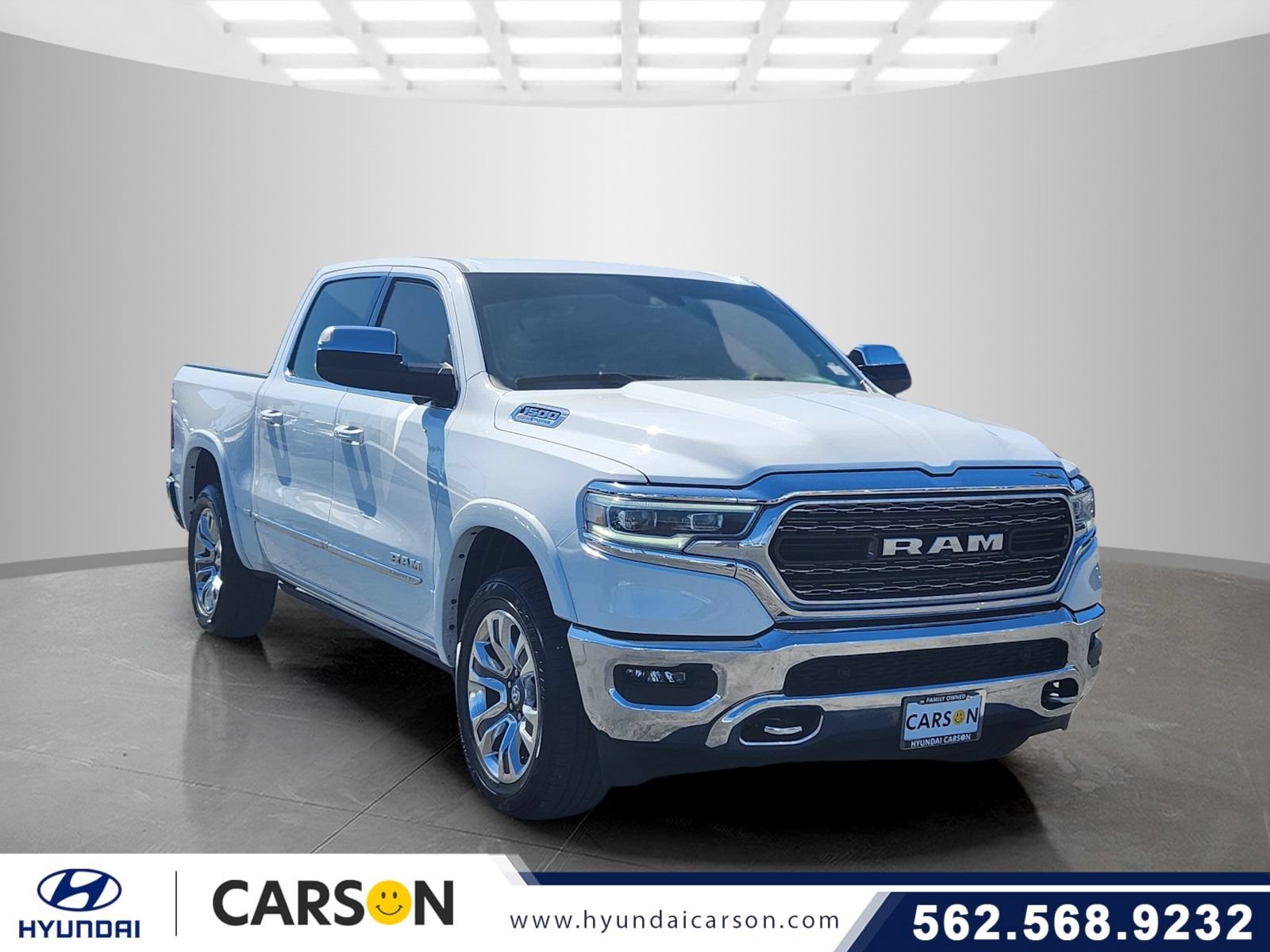 Used 2023 RAM 1500 Limited AWD/4WD image 1