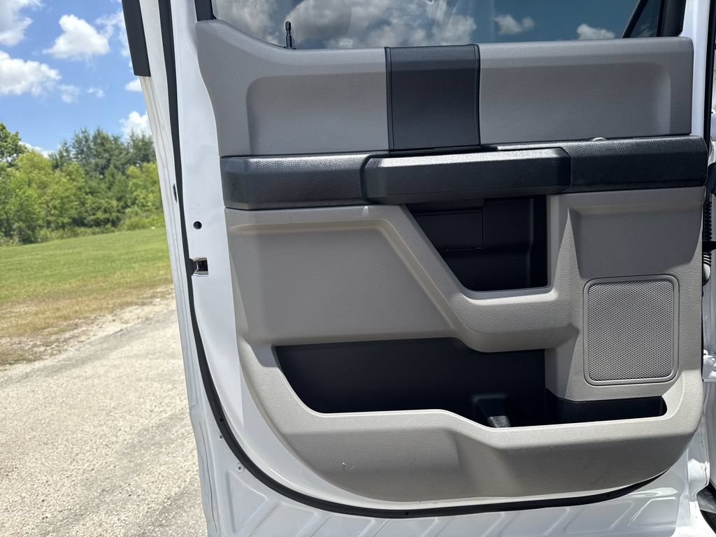 Used 2021 Ford F250 XL w/ Power Equipment Group AWD/4WD image 20