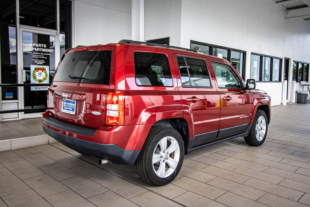 Used 2017 Jeep Patriot Latitude image 16