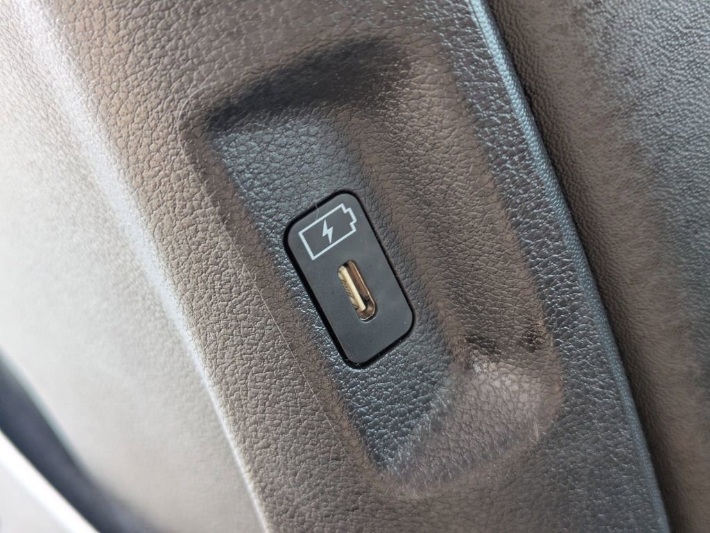 Used 2024 Hyundai Santa Fe SEL image 18