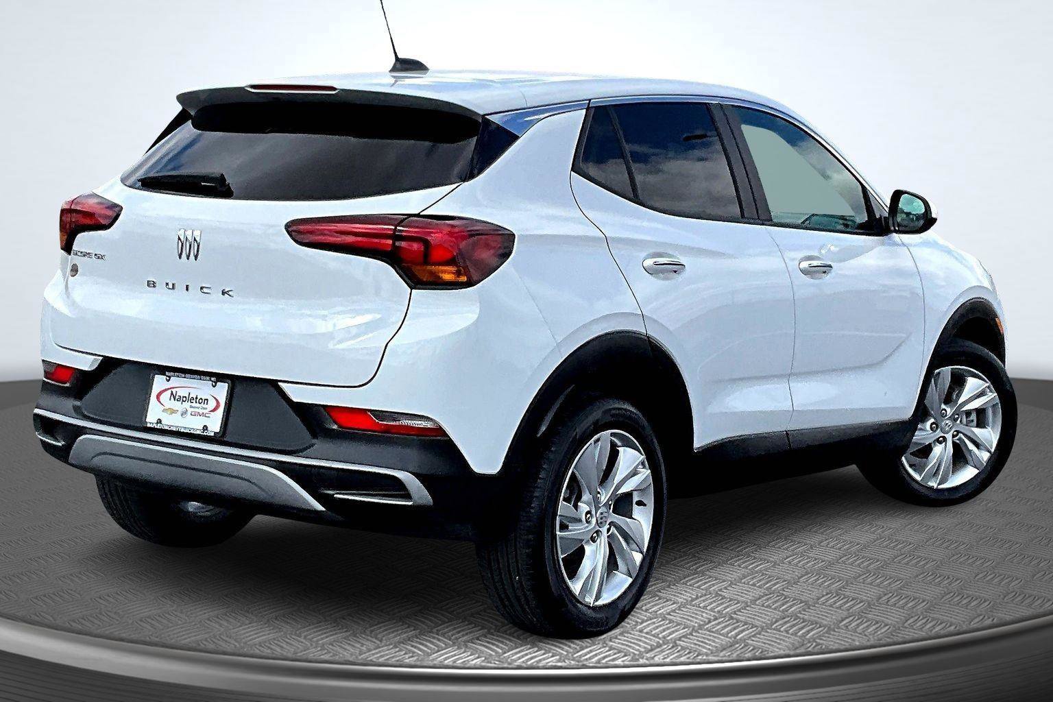 Used 2025 Buick Encore GX Preferred image 2