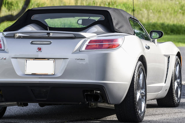 Used 2008 Saturn Sky Red Line RWD image 77