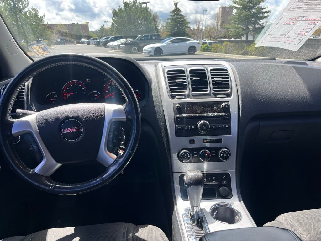 Used 2012 GMC Acadia SLE image 17