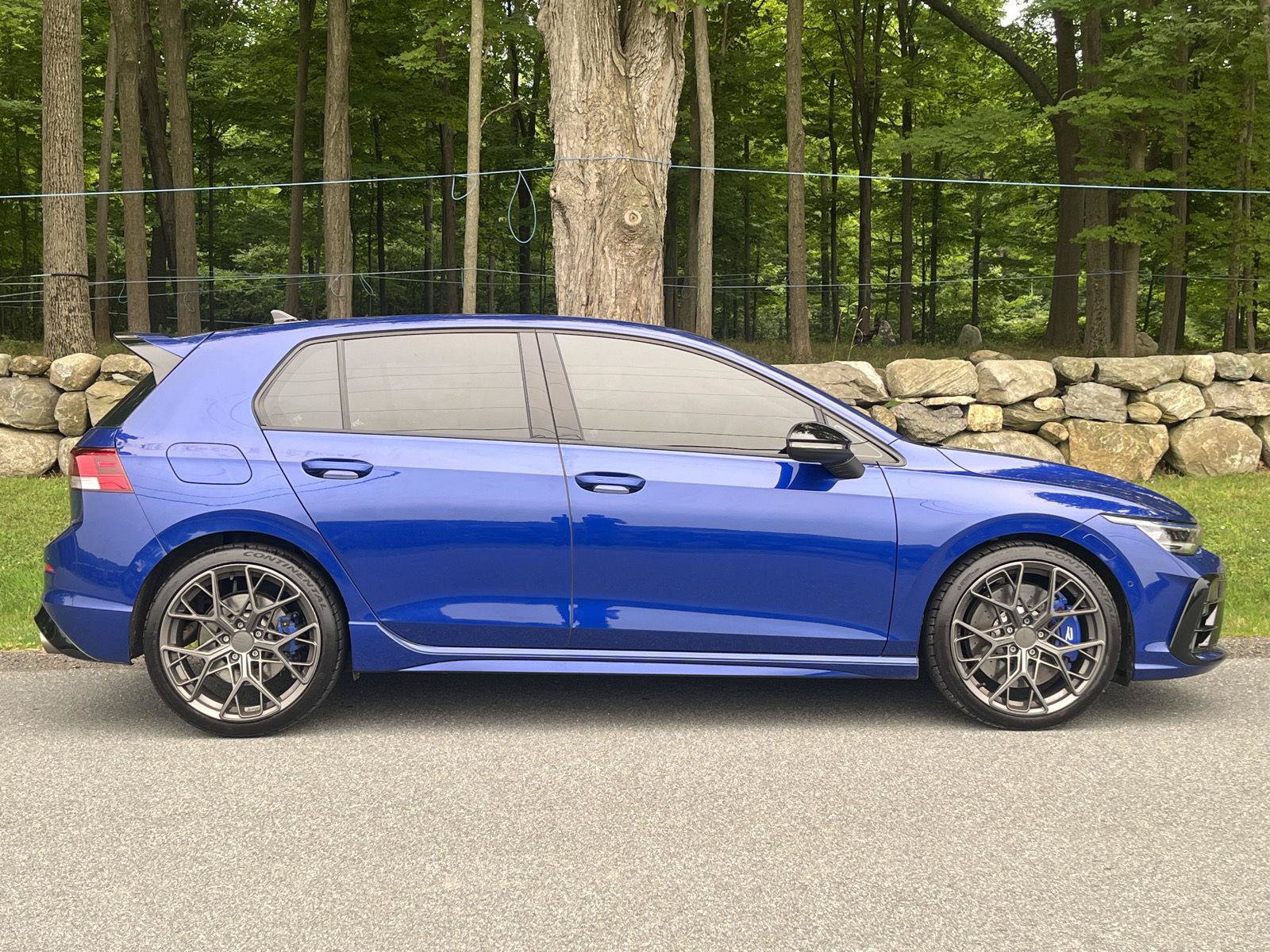Used 2025 Volkswagen Golf w/ Euro Style Package AWD/4WD image 2