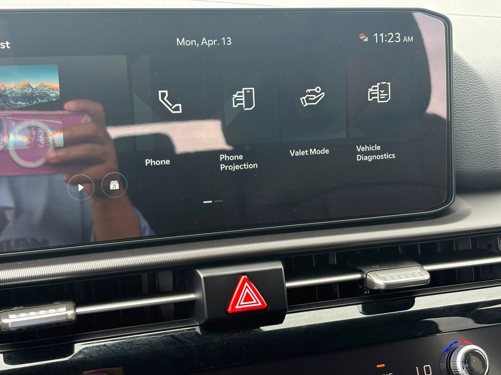 New 2026 Kia Sportage EX FWD image 24